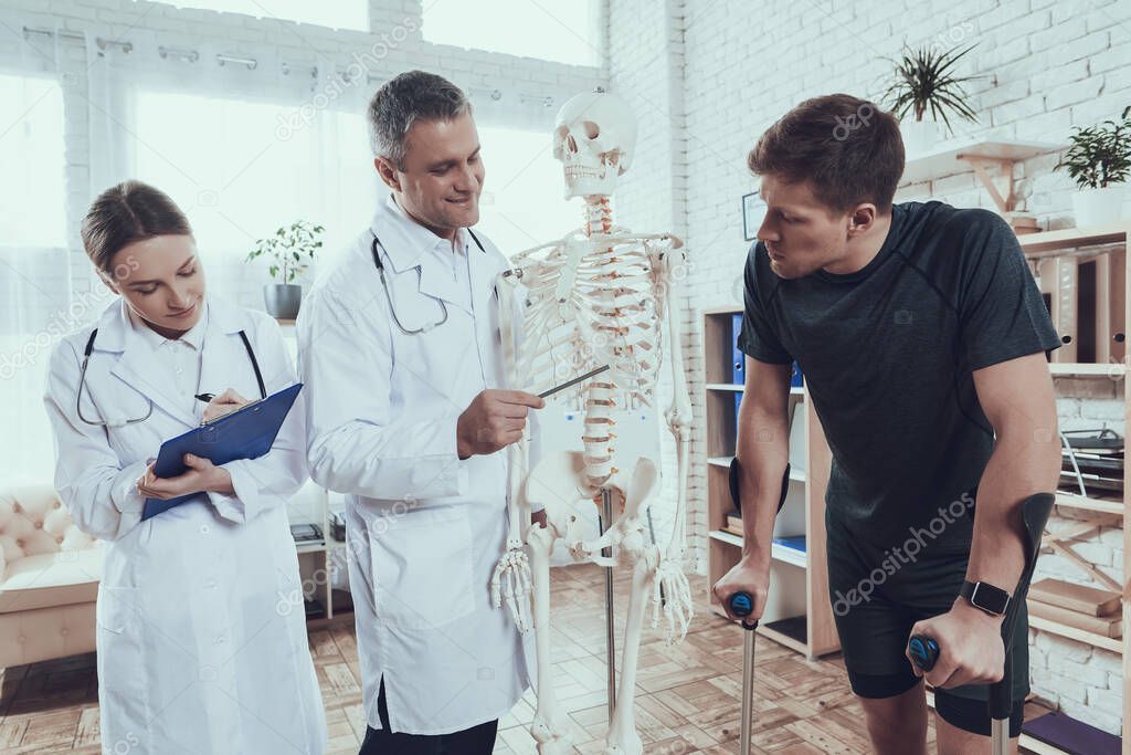 Notfalltraining in Arztpraxis vor Ort