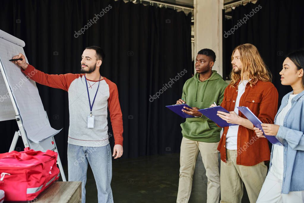 Ärzteteam übt Notfallmaßnahmen in der Praxis